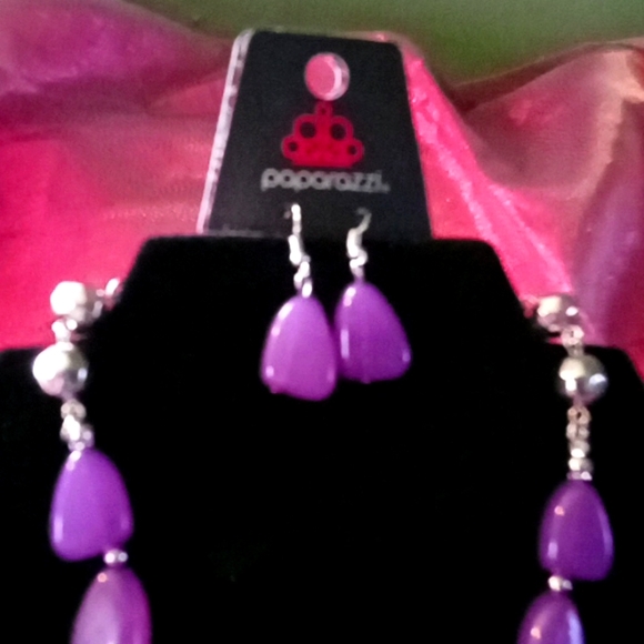 Paparazzi Purple Necklace/Earring Set - Picture 2 of 5